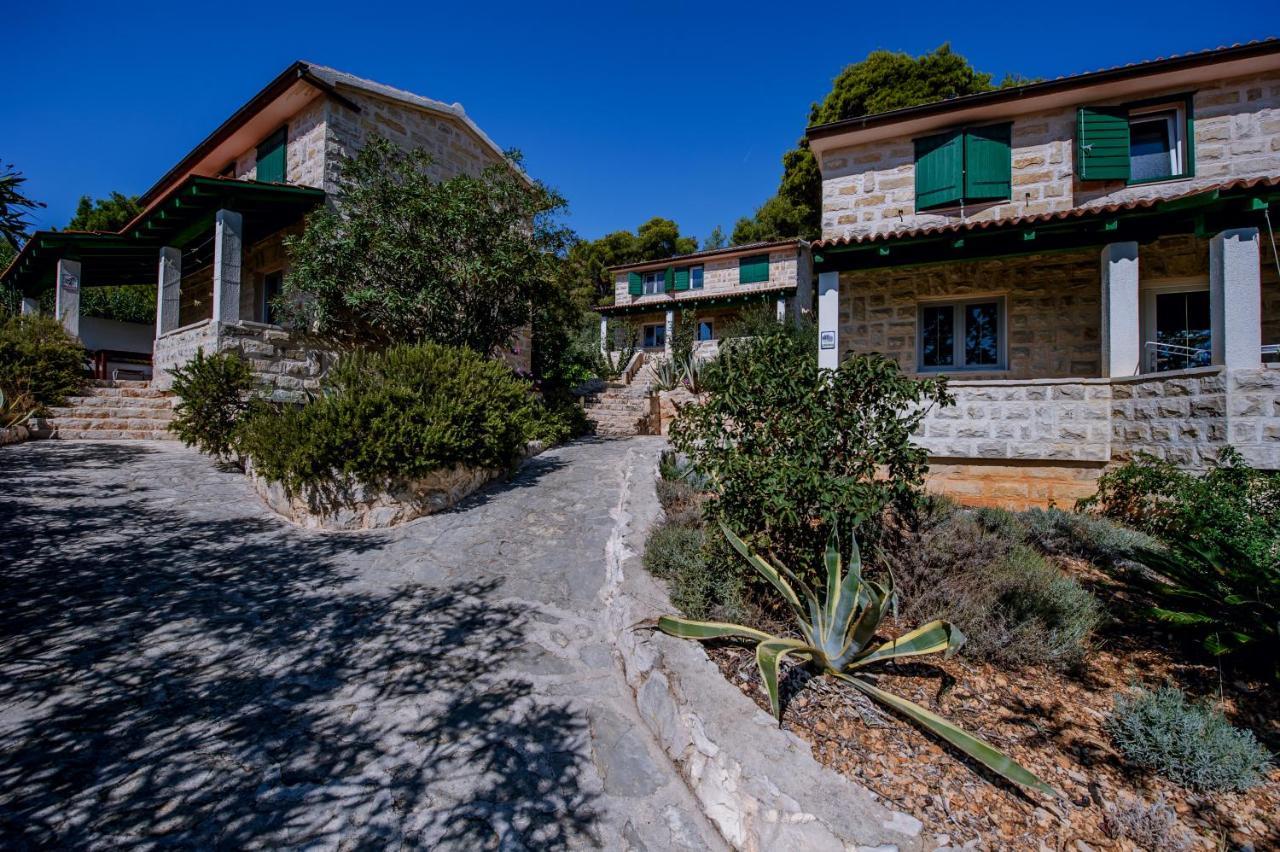 Hotel Skalinada Zavala Buitenkant foto